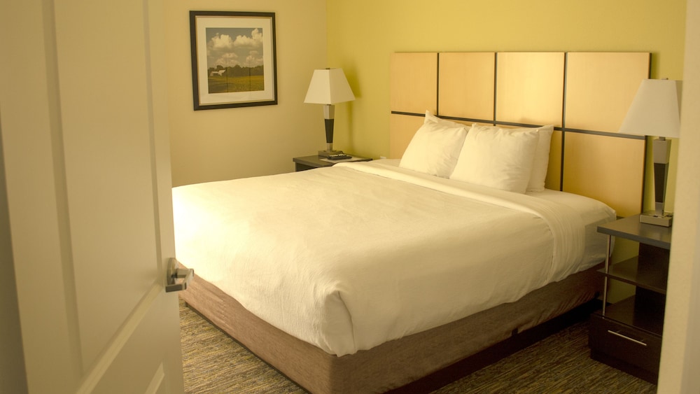 Candlewood Suites Enid 12/36