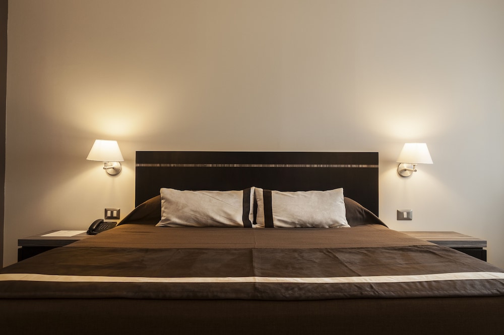 HOTEL DIEGO DE ALMAGRO PROVIDENCIA 27/64