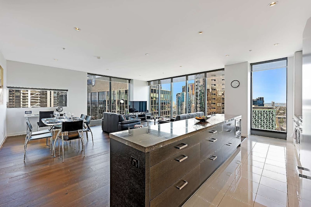 Freshwater Apartments - Corporate Keys 13/71