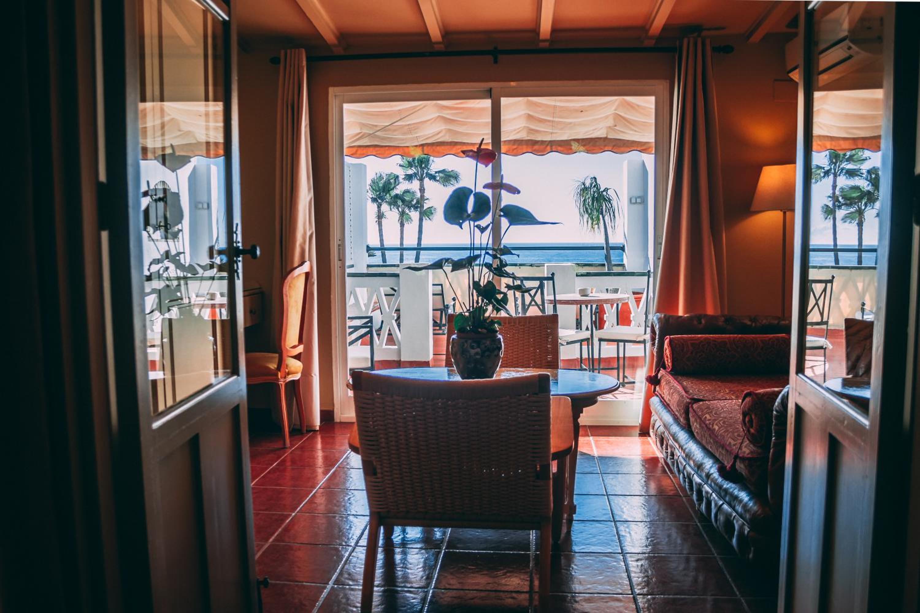 Hotel Carabeo 38/57