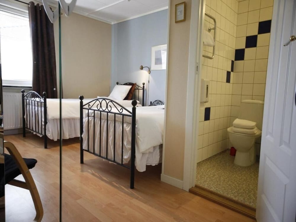 Hotell Zlafen Bed And Breakfast 13/46