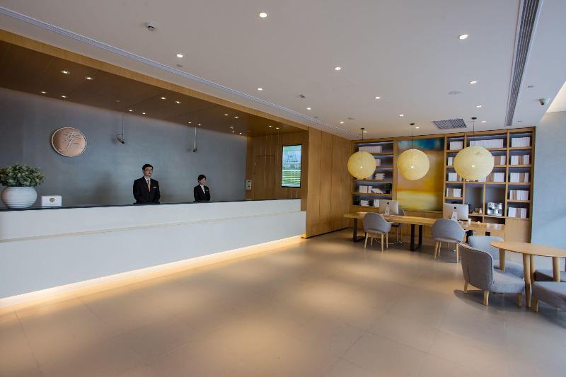 JI Hotel Shanghai Hongqiao Jinhui Road 8/39