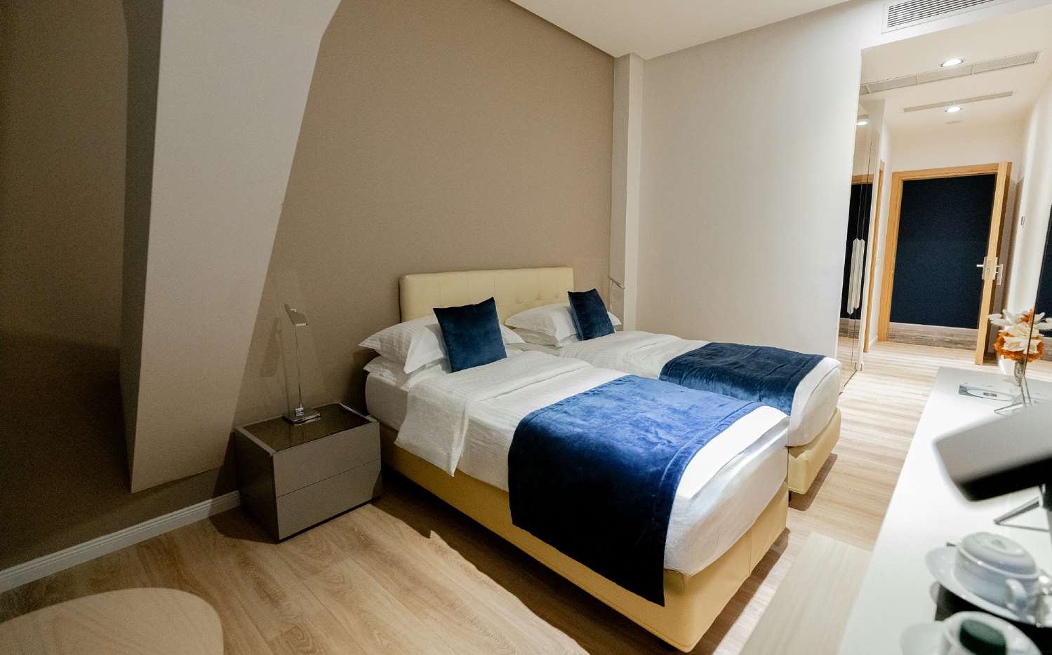 غرفة كومفورت بسريرين منفصلين، Best Western Premier Ark Hotel 2/5