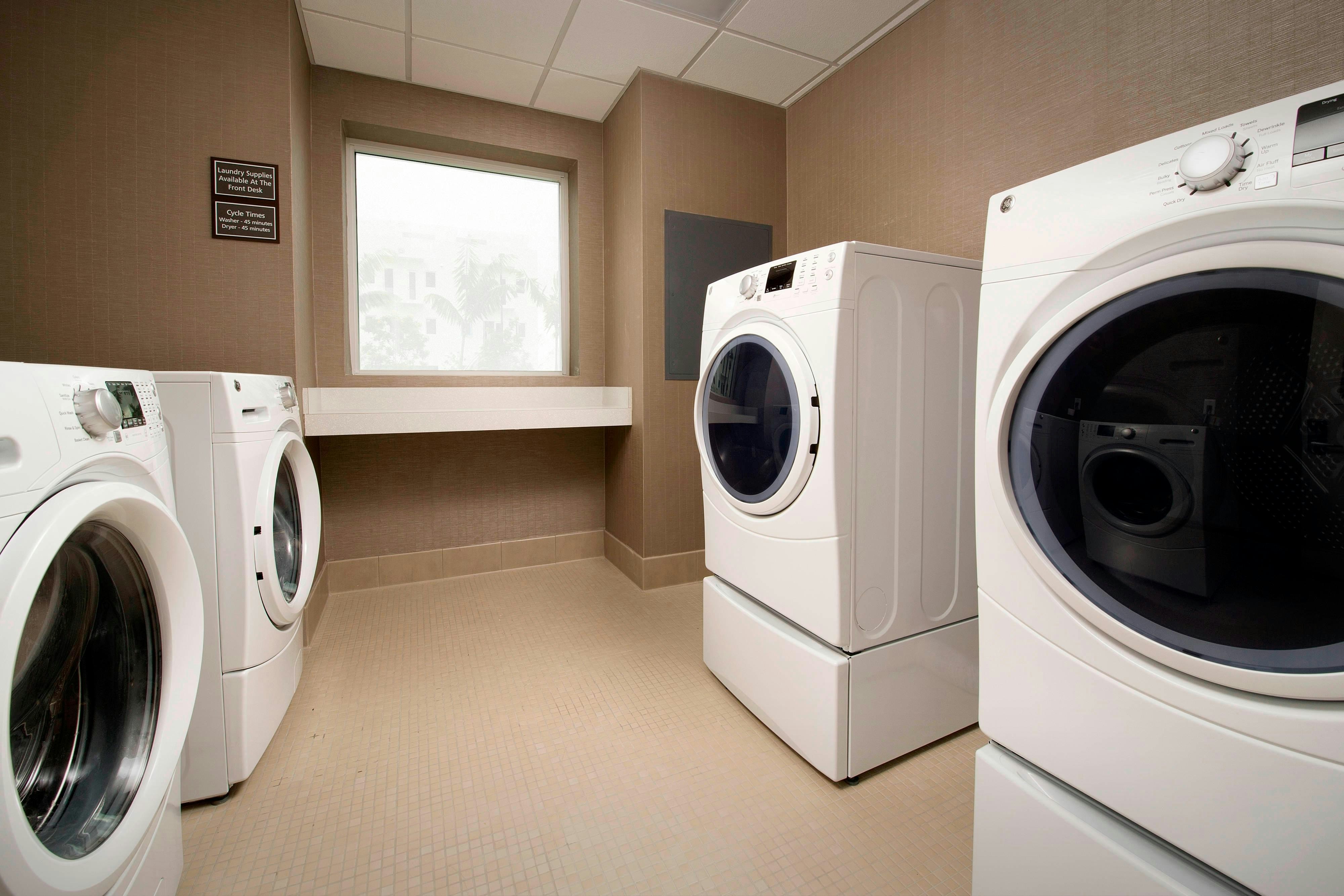RESIDENCE INN MIAMI AIRPORT WEST / DORAL 8/18