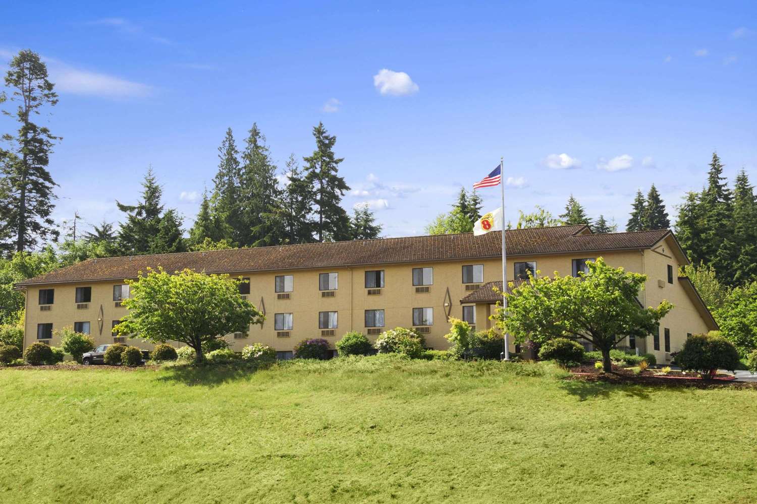 Super 8 By Wyndham Port Angeles At Olympic National Park 31/33
