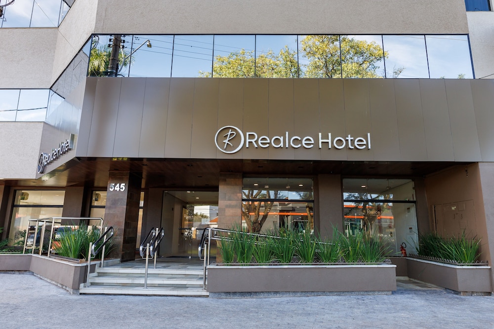 Realce Hotel 1/71