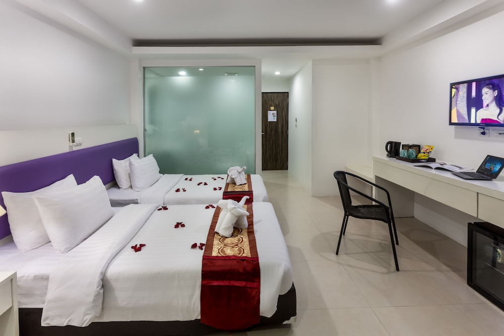 Armoni Patong Beach Hotel 36/78