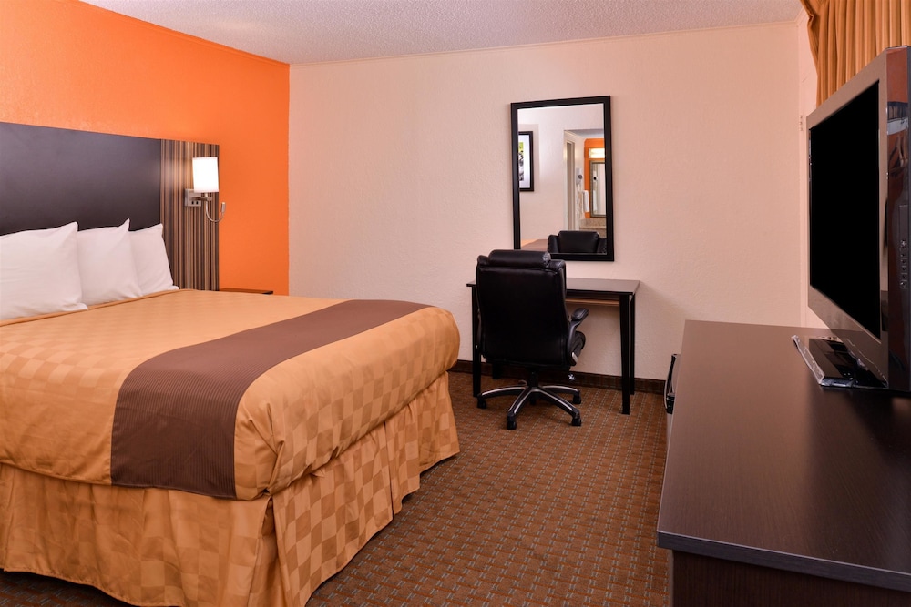 Americas Best Value Inn Ponca City 15/25