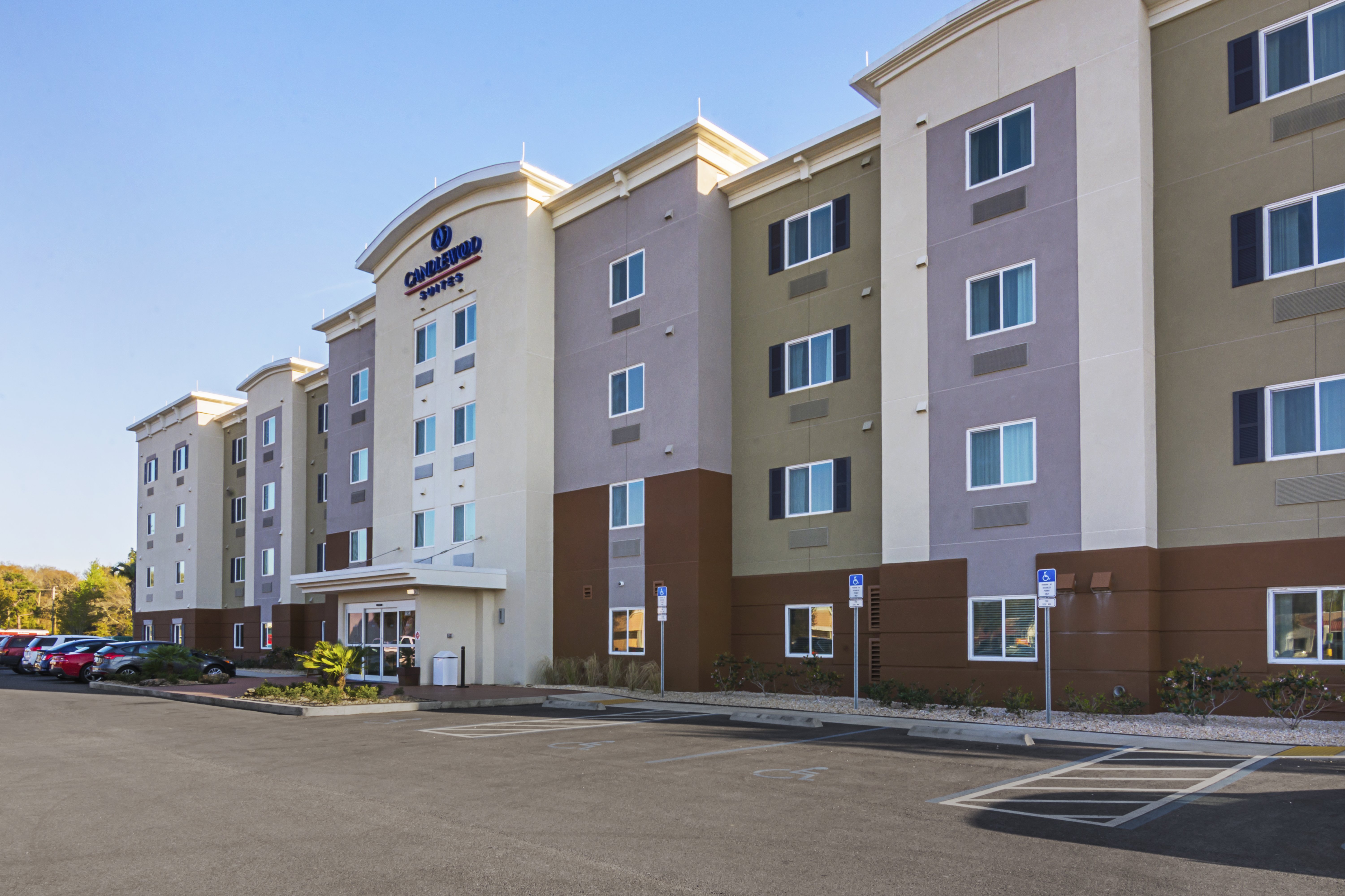 Candlewood Suites Pensacola University Area 49/58