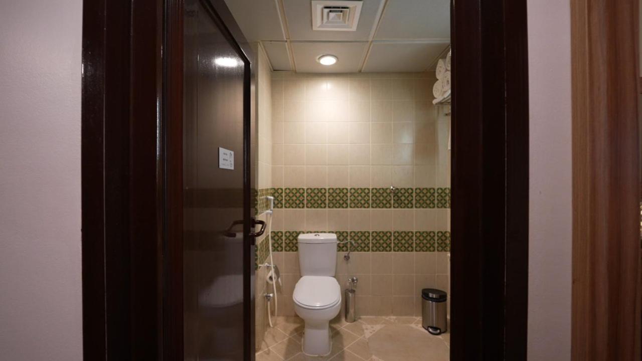 فندق ارتال العالمي (ASTONEAST TAIBA HOTEL Ex Artal Al Alami) 48/49