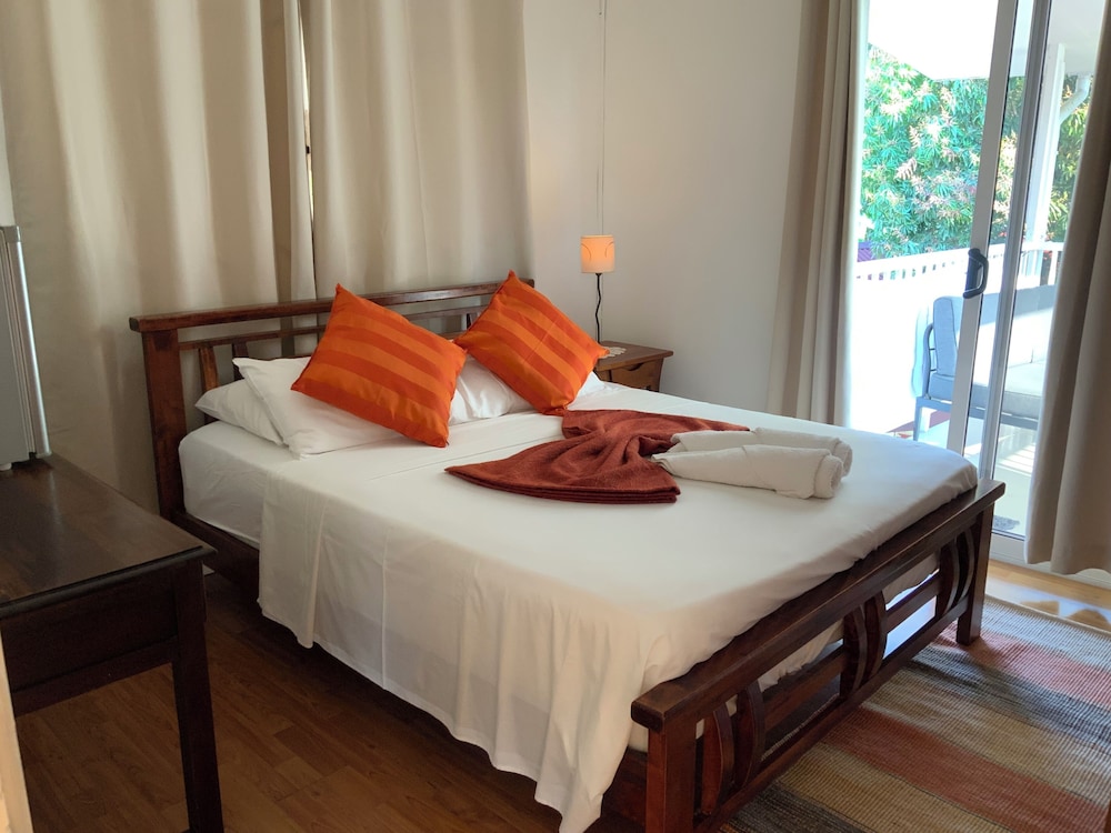 The Orchard Self-Catering Villa 16/50