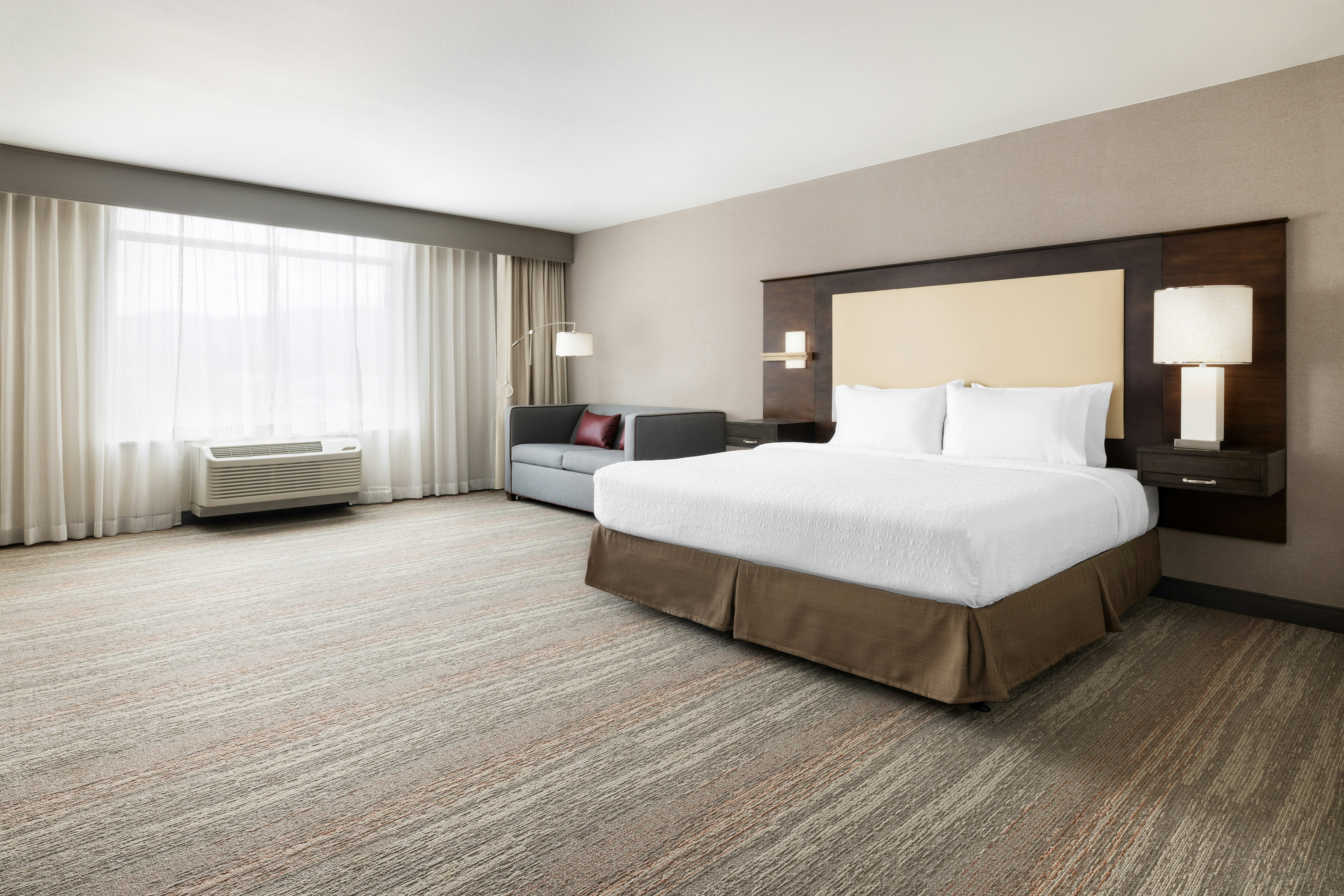 غرفة بسرير كينج لذوي الإعاقة، Hampton Inn & Suites Napa 2/4