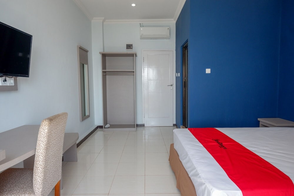RedDoorz Plus Syariah @ Hotel Boulevard Luwuk 7/46