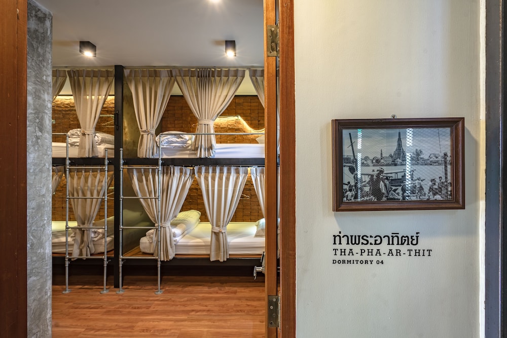 Siam Plug In Hostel 23/50
