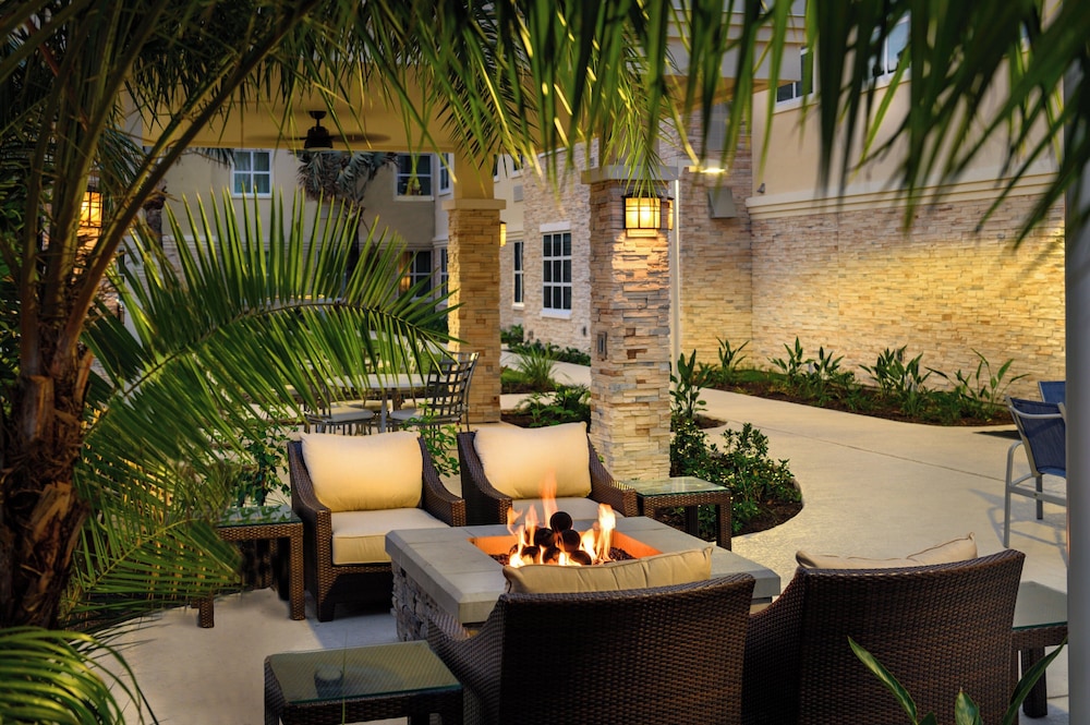 Staybridge Suites Vero Beach, an IHG Hotel 56/76