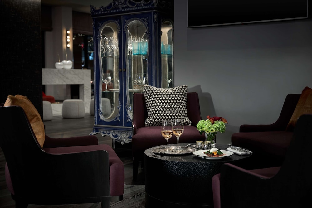Hyatt Centric Old Town Alexandria 38/46