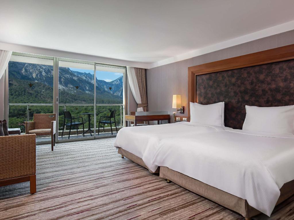 Standard, Single Bed, Land View