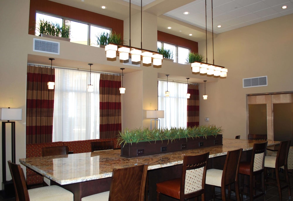Hampton Inn & Suites Phoenix/Gilbert 3/49