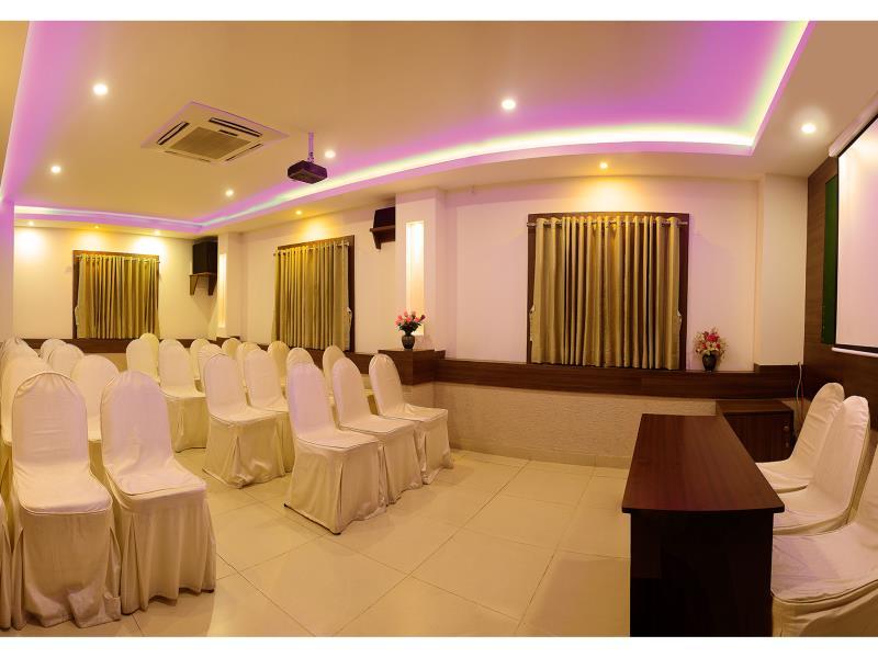 OYO Rooms Cross Cut Road Gokhale Street 29/34