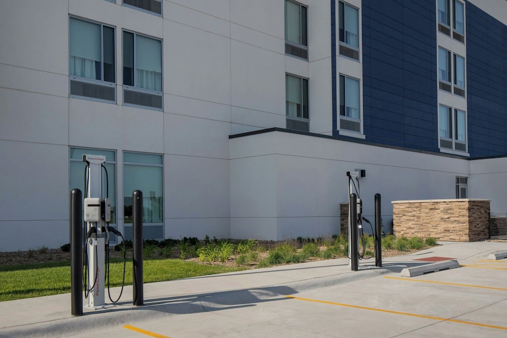 Springhill Suites By Marriott Grand Island 29/46