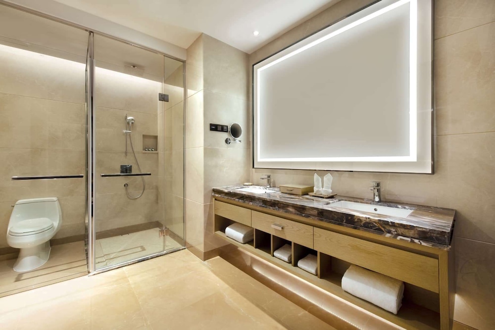 Ramada Plaza By Wyndham Dongguan Songshan Lake 22/23