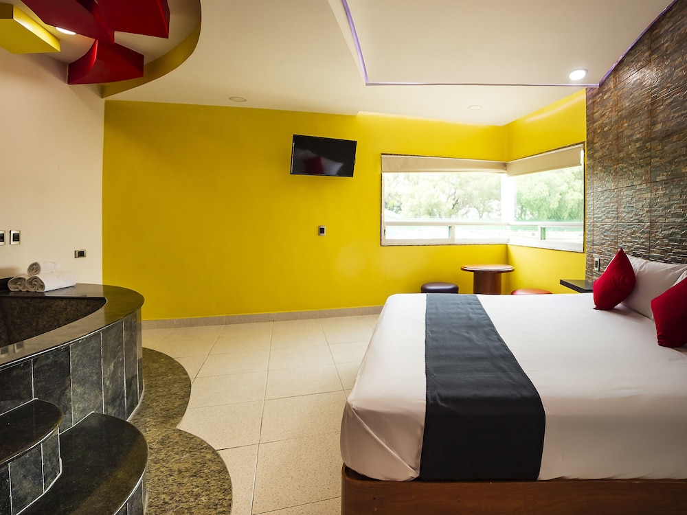 Capital O Hotel Verona 30/48