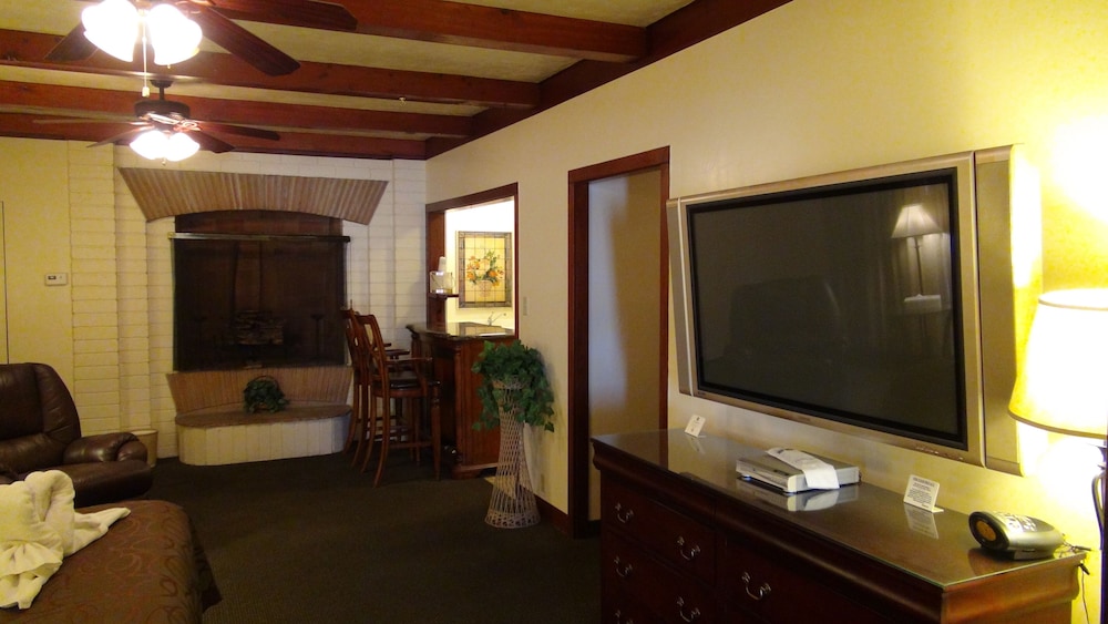 Historic Coronado Motor Hotel by OYO 53/86