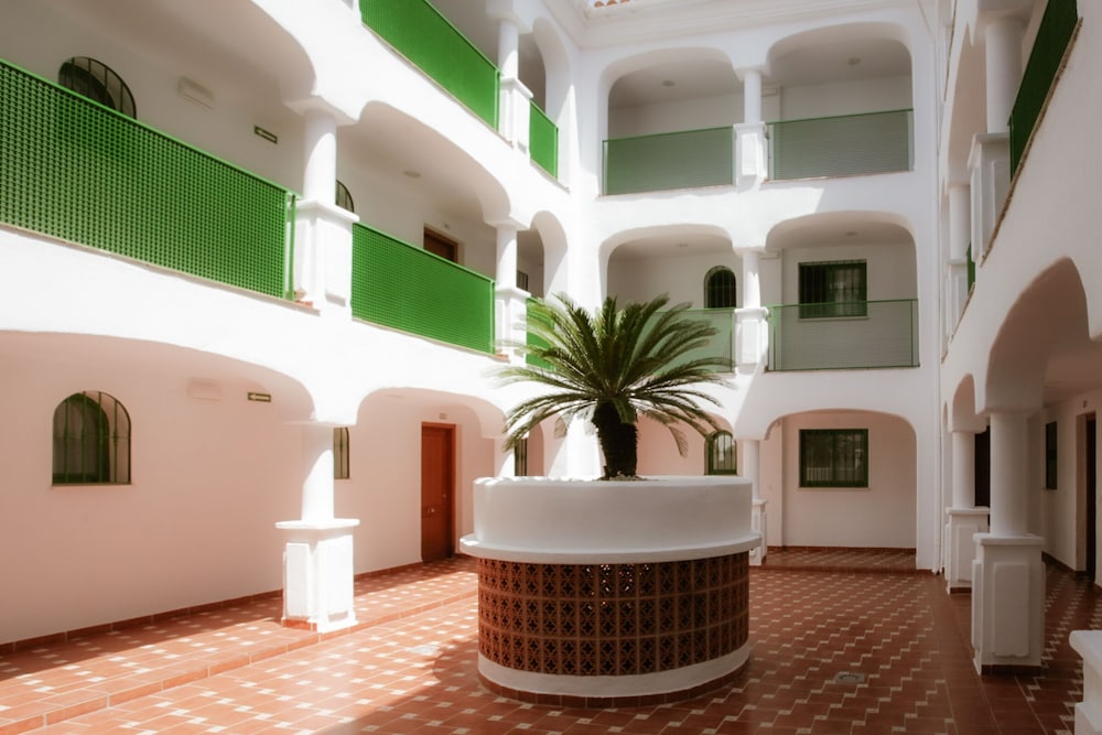 Hotel Apartamentos Manilva Sun Ex Apartamentos Pueblo el Goleto Manilva 10/66