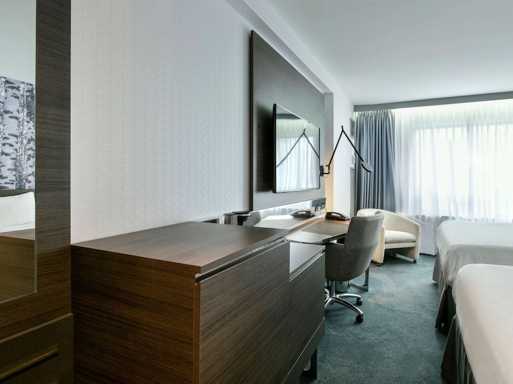 DoubleTree by Hilton Ottawa Downtown 40/41