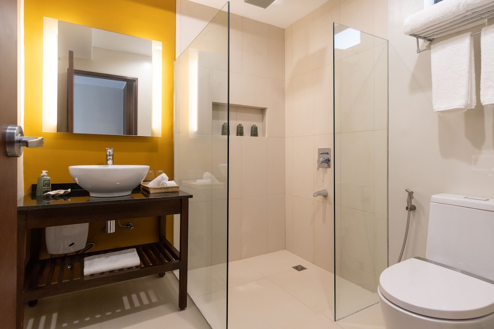 Bacau Bay Resort Coron 40/43