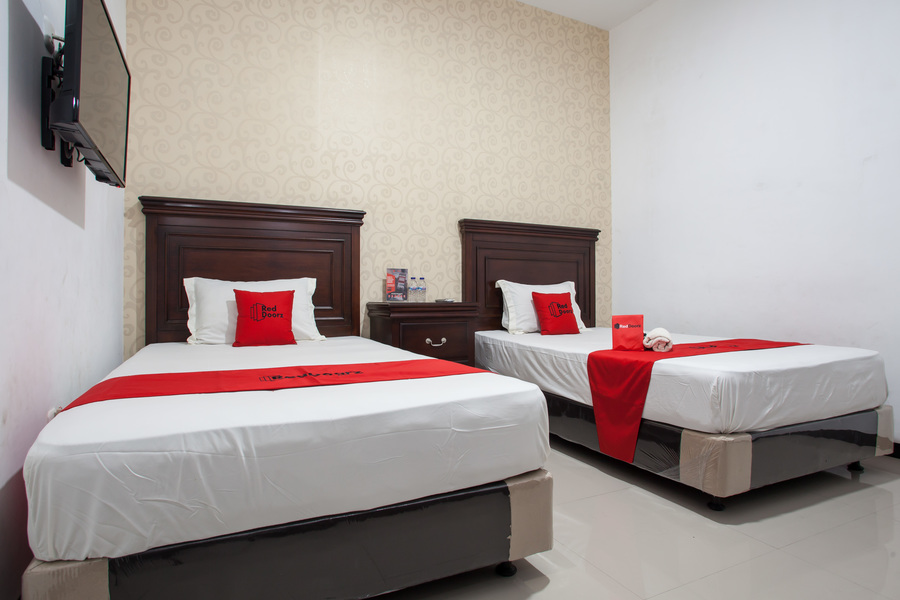 RedDoorz near Taman Krida Budaya Malang 18/32