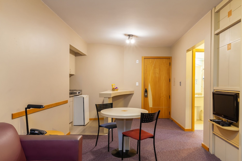 Tri Hotel & Flat Caxias 61/70