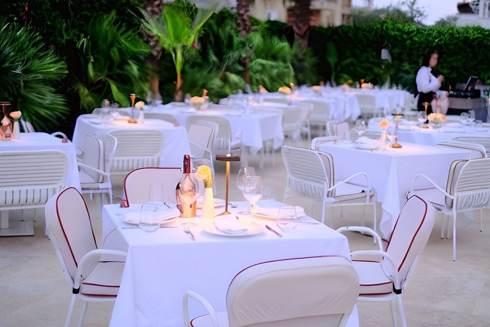 Flower Hotels & Resorts 33/50