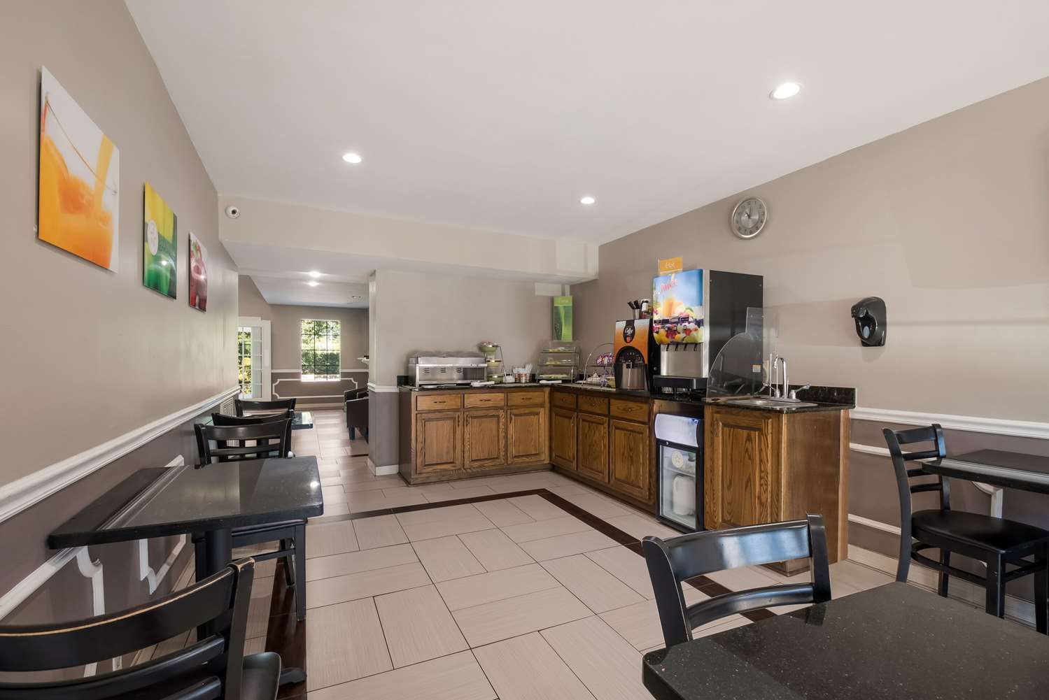 Quality Inn Decherd - Winchester 8/12