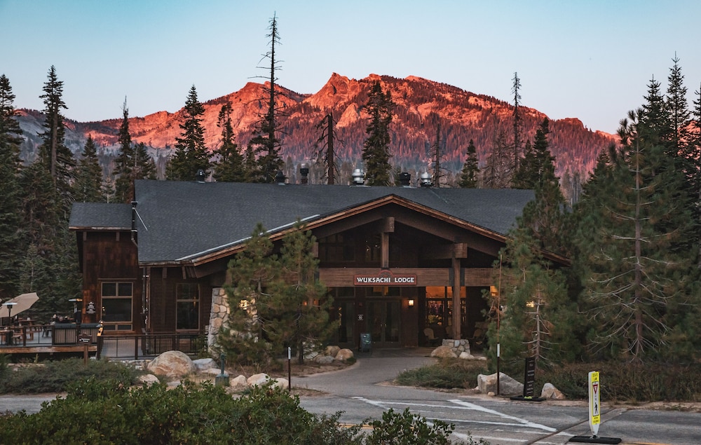 Wuksachi Lodge in SEQUOIA NATIONAL PARK - CA