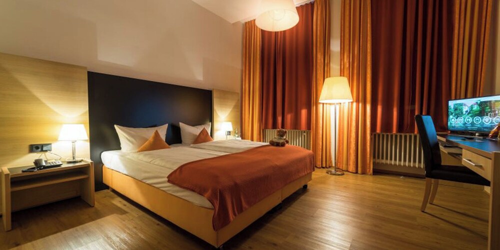 Roomingtons Franziskushohe Lohr 11/54