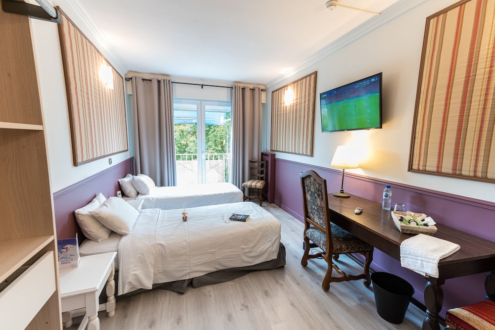 Chenal Hôtel 16/36