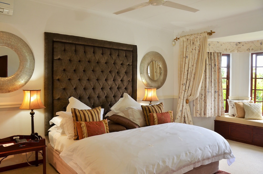 Highgrove House Country House 12/47