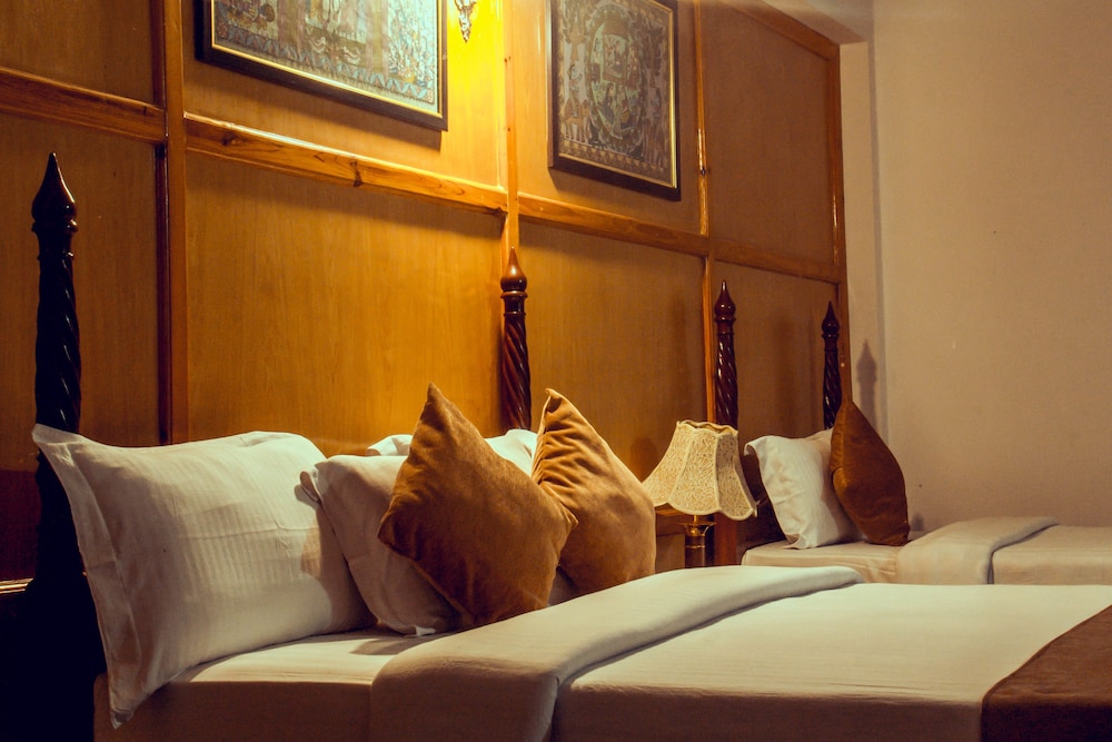 Lake View Resort 15/50