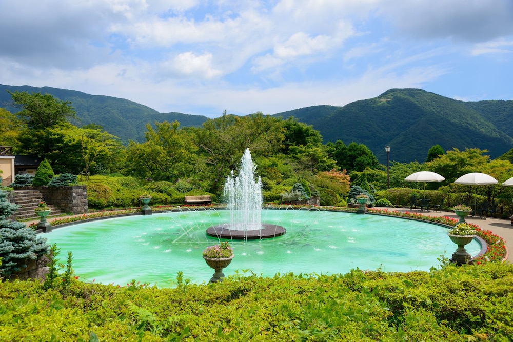 Hakone Bettei Koyoi 67/72