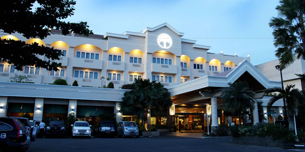 Hotel Bumi Senyiur 1/28