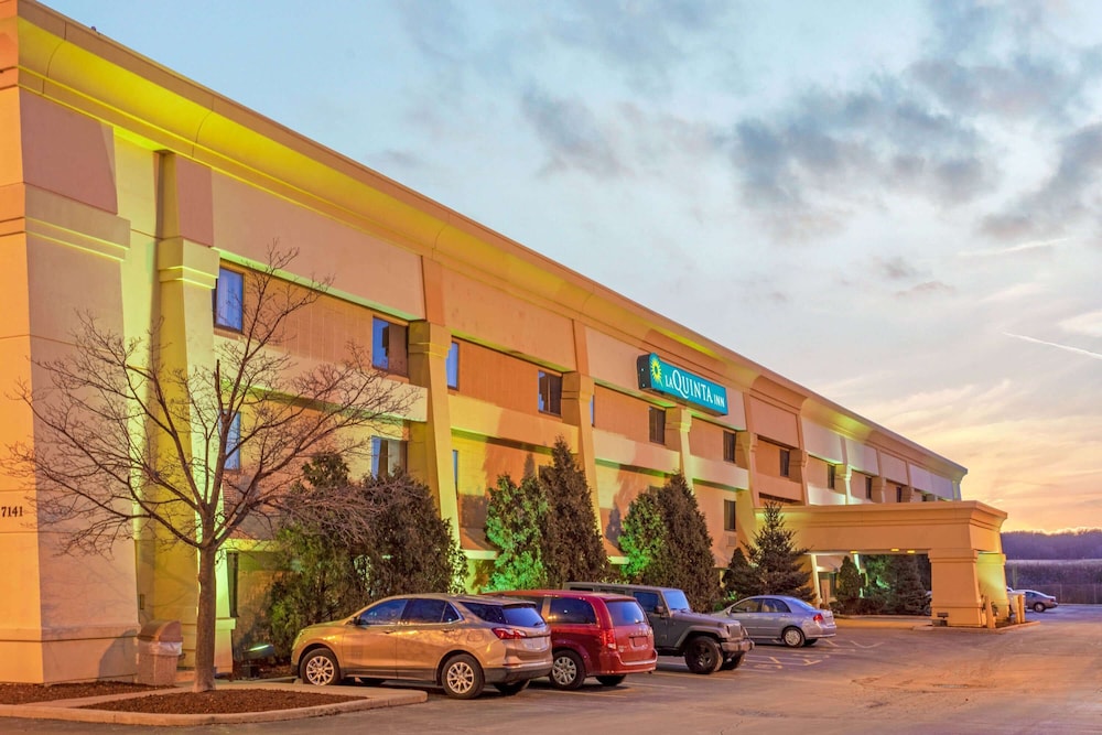 La Quinta Inn Milwaukee Airport/Oak Creek 4/53