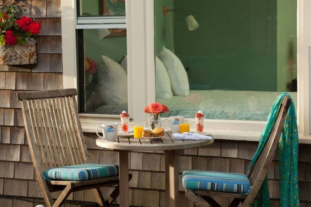The Provincetown Hotel at Gabriel's 30/51