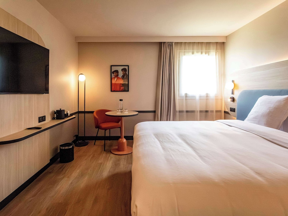Mercure Angouleme Hotel de France 15/72