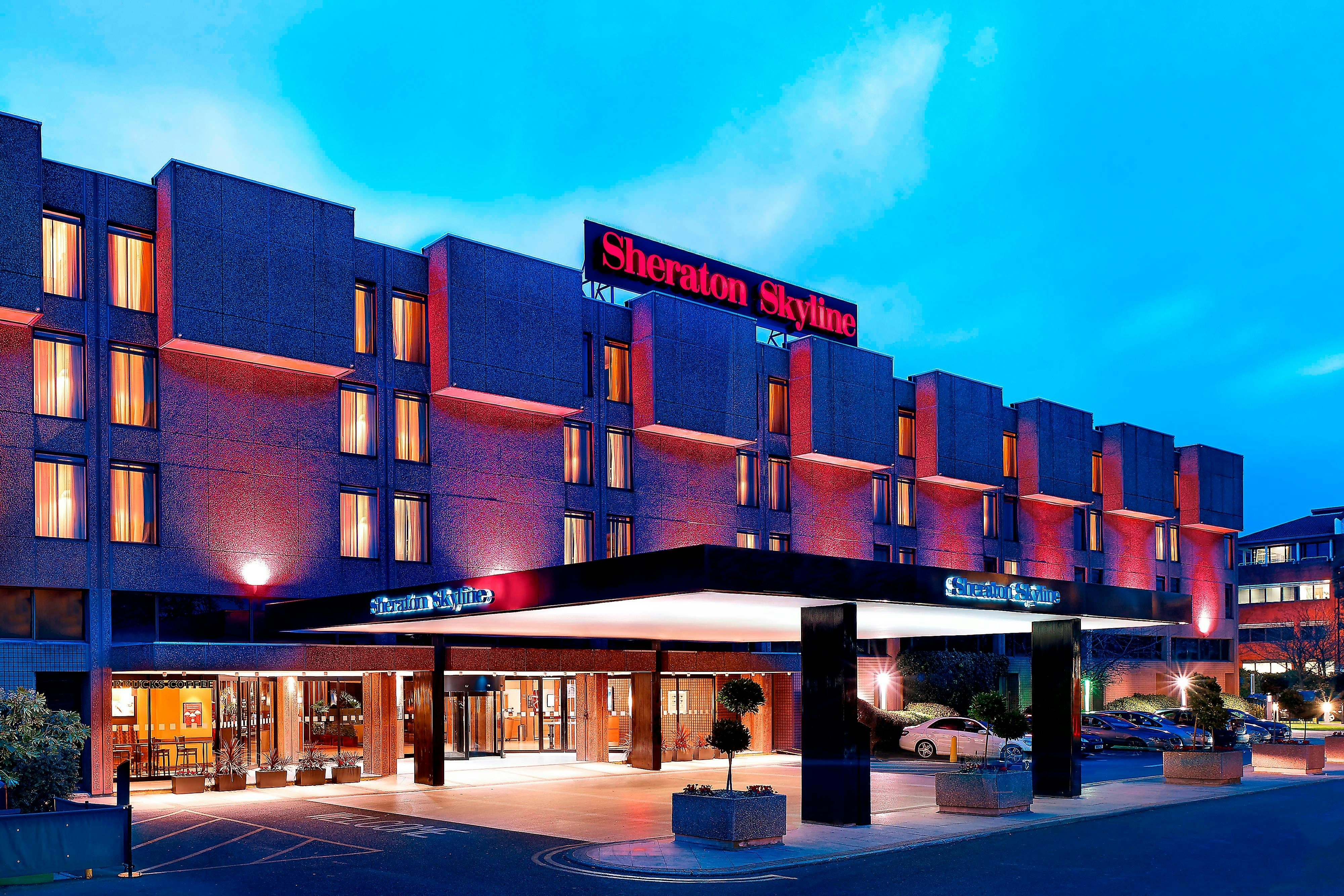 Sheraton Skyline Hotel London Heathrow in LONDON