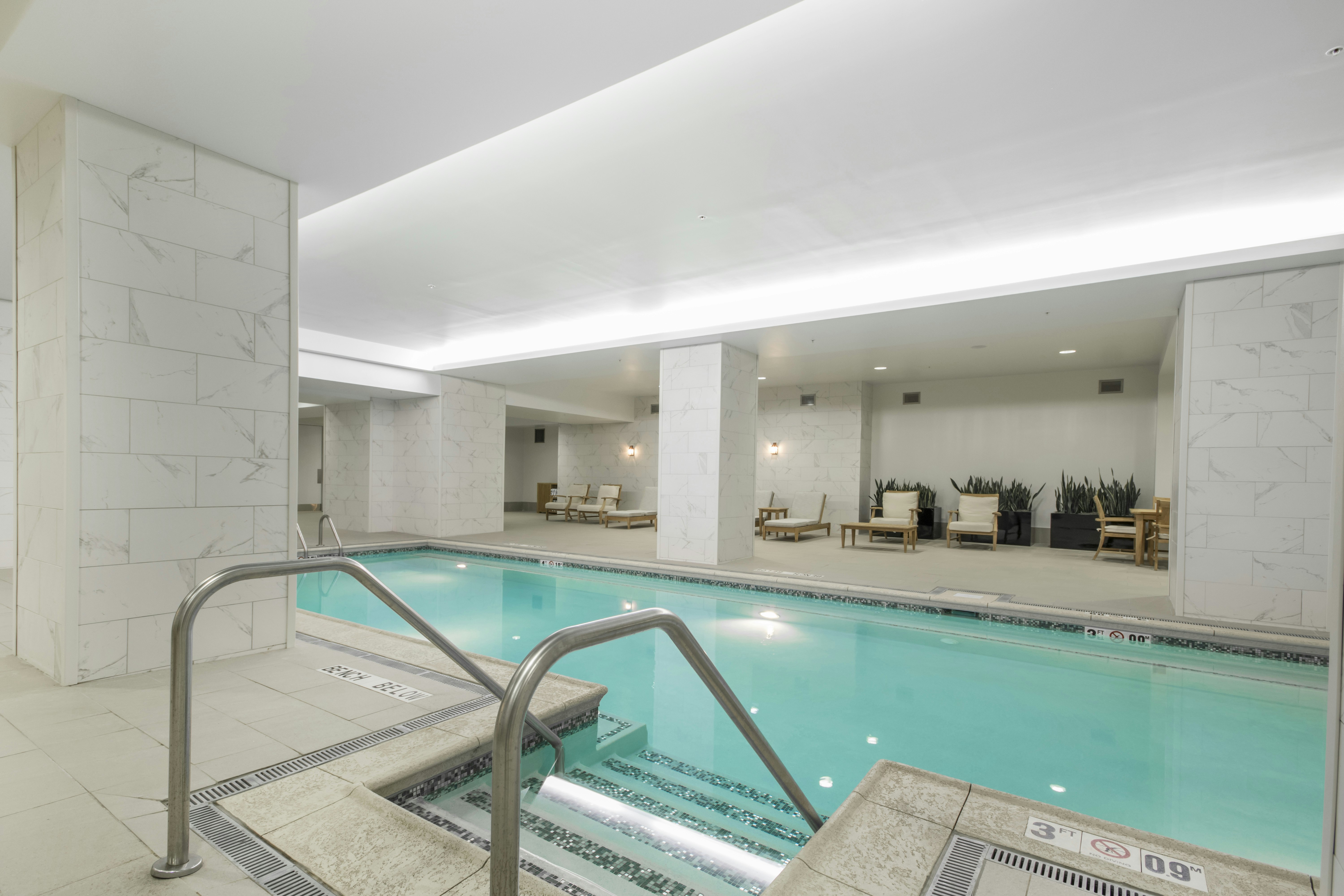Embassy Suites Louisville Downtown 34/87
