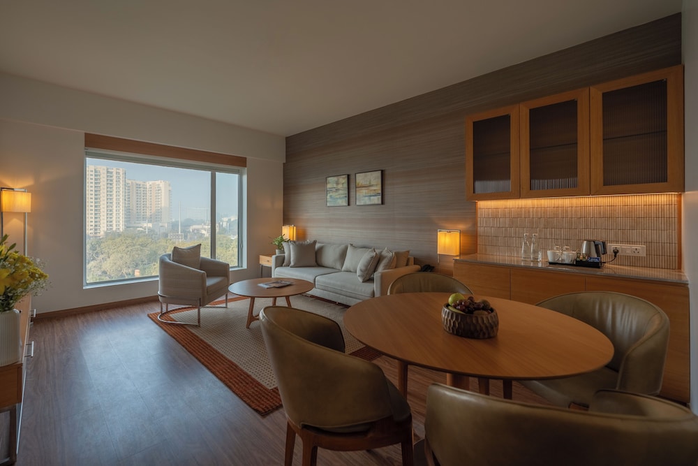 Hyatt Place Gurgaon/Udyog Vihar 33/67