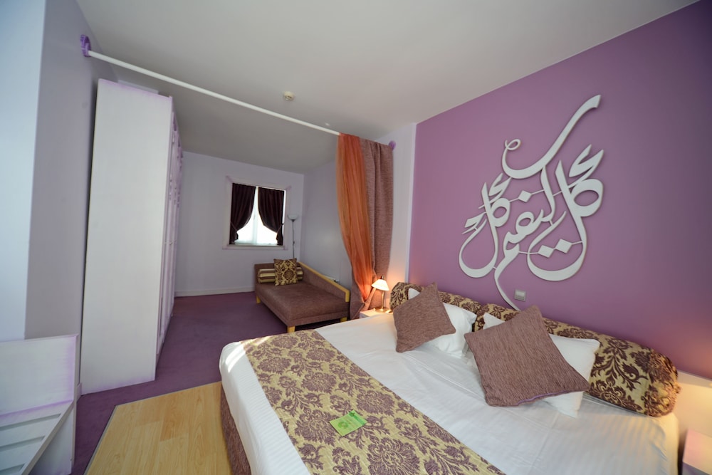 Adamar Hotel Special Category 11/66
