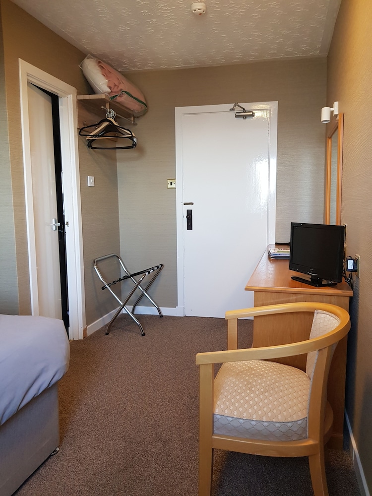 West Highland Hotel 24/71