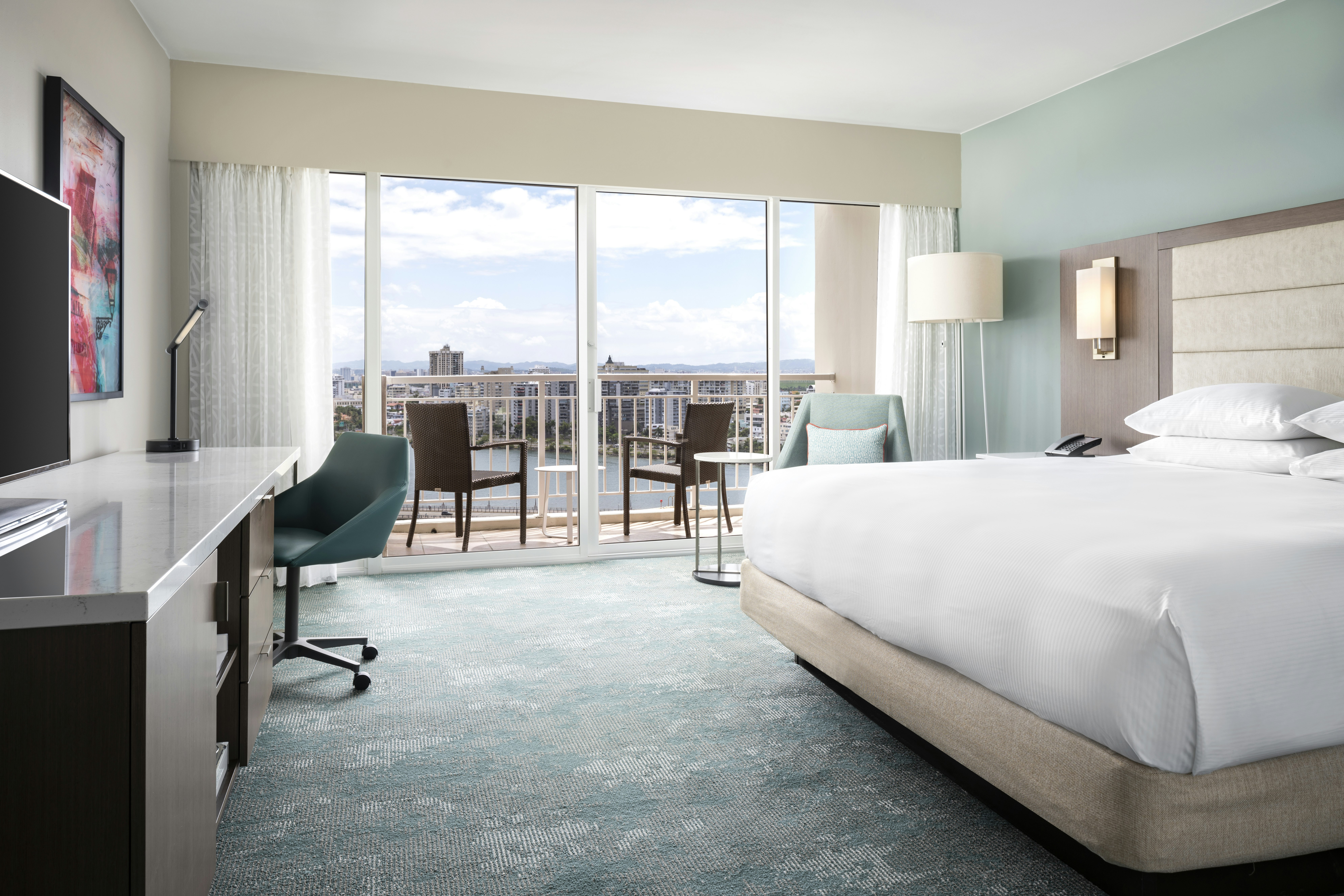 Wave, King Bed, Ocean View